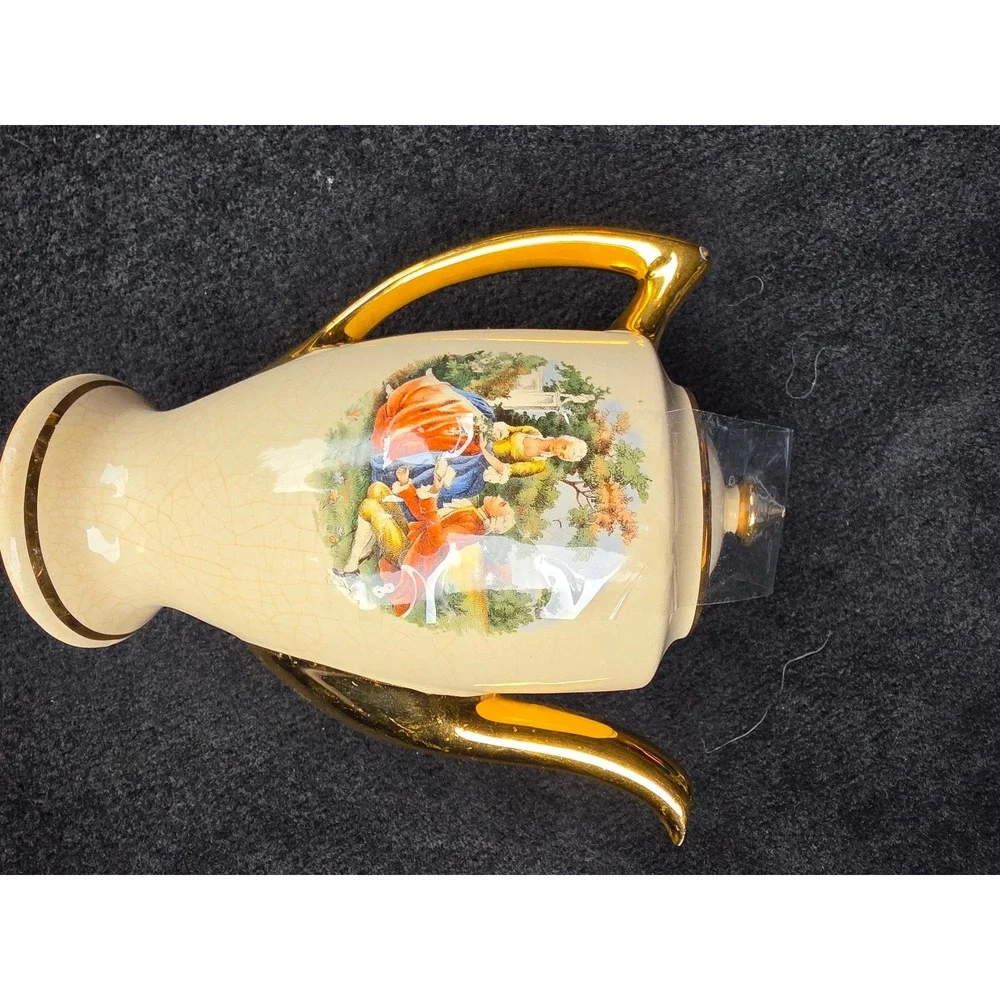 Vtg Courting Couple Ceramic Coffee Pot Gold Trim Fragonard Style Teapot Cream